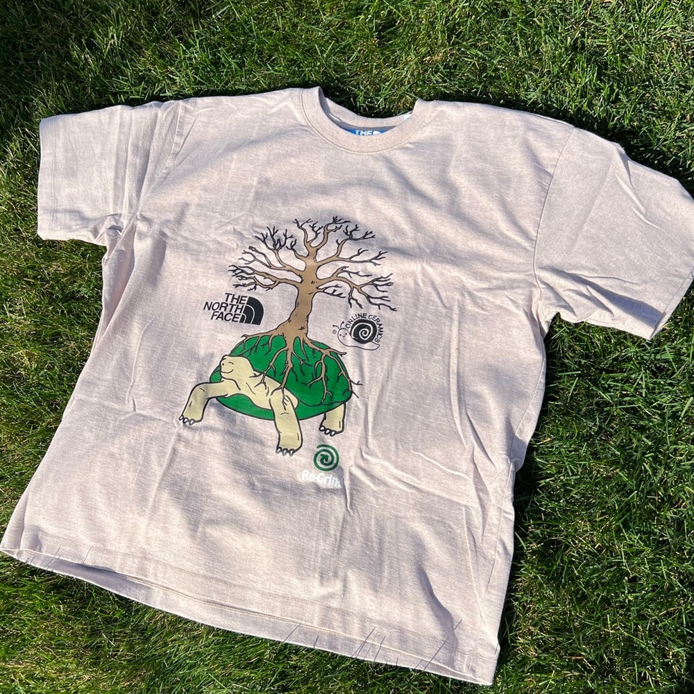 Online ceramics x The North Face Turtle Shirt Size XL